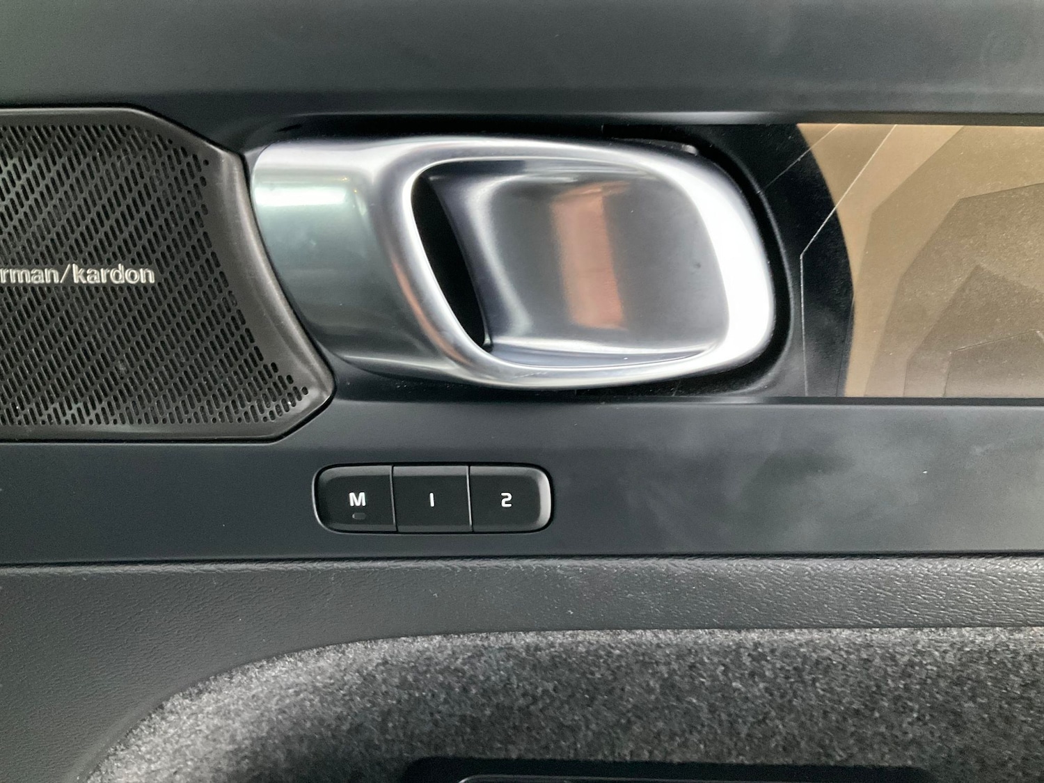 Used Volvo XC40 2022 for sale - 76577892: Photo 19