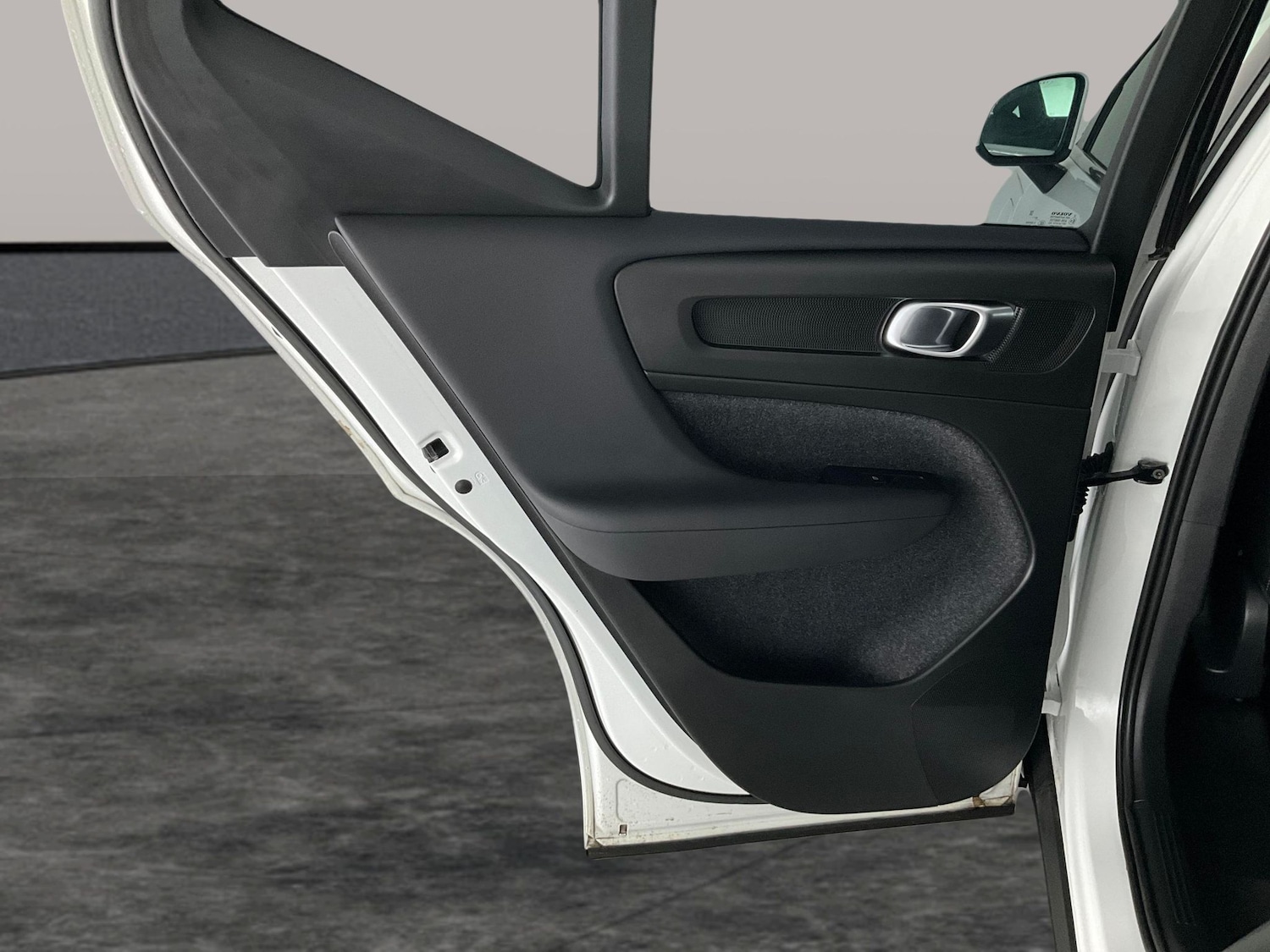 Used Volvo XC40 2022 for sale - 76577892: Photo 36