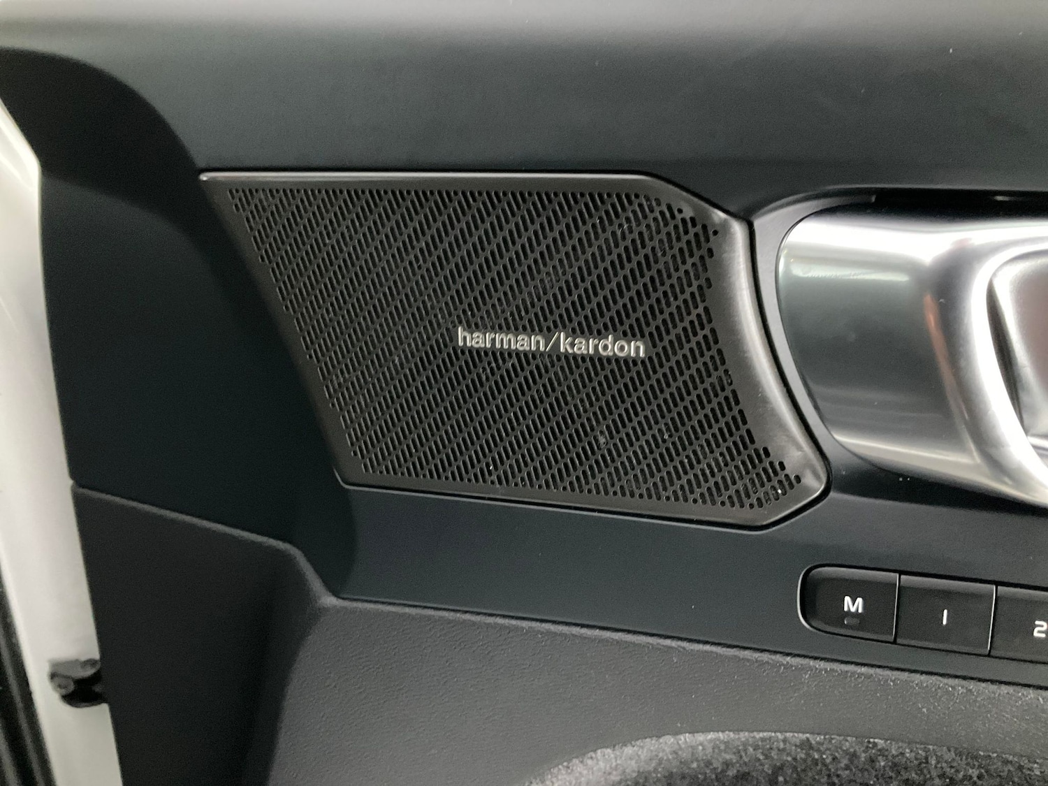 Used Volvo XC40 2022 for sale - 76577892: Photo 7