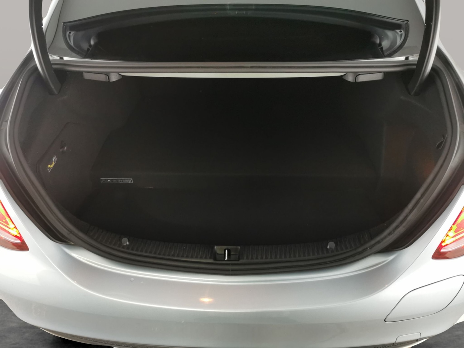 Used Mercedes-Benz C Class 2017 for sale - 76364939: Photo 43