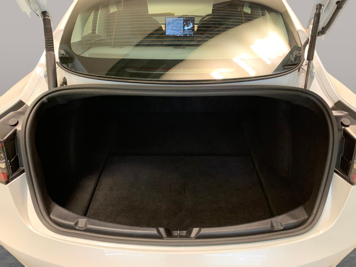Used Tesla Model 3 2020 for sale - 76141166: Photo 44