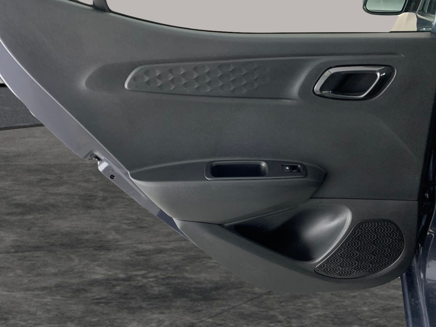 Used Hyundai i10 2022 for sale - 77060868: Photo 22