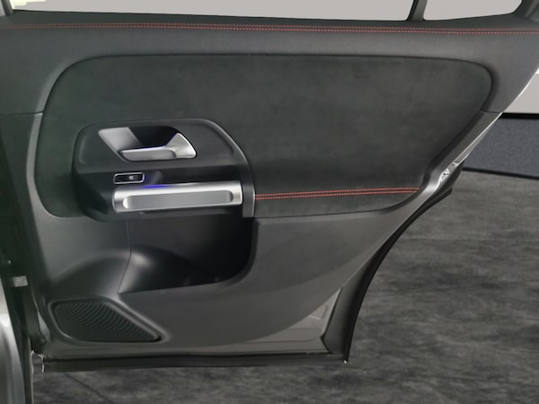 Used Mercedes-Benz EQB 2022 for sale - 76290669: Photo 42