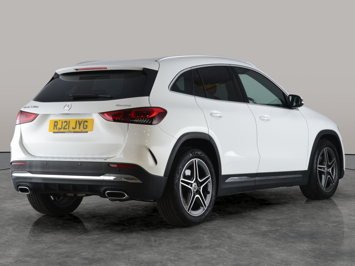 Used Mercedes-Benz GLA 2021 for sale - 76609837: Photo 10