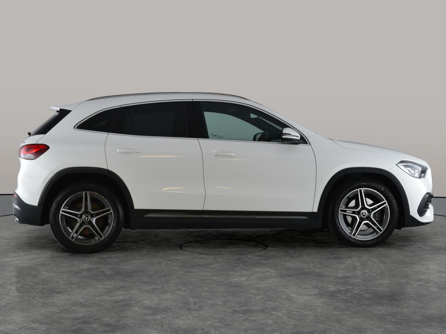 Used Mercedes-Benz GLA 2021 for sale - 76609837: Photo 11