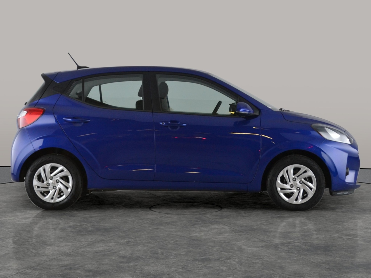 Used Hyundai i10 2022 for sale - 76748821: Photo 10