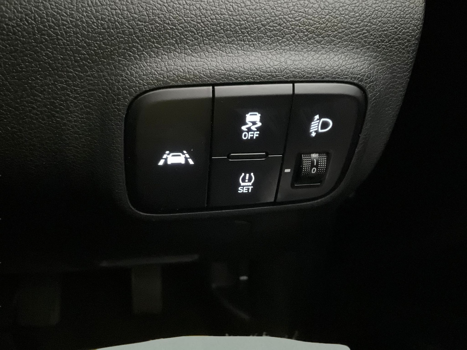 Used Hyundai i10 2022 for sale - 76748821: Photo 17