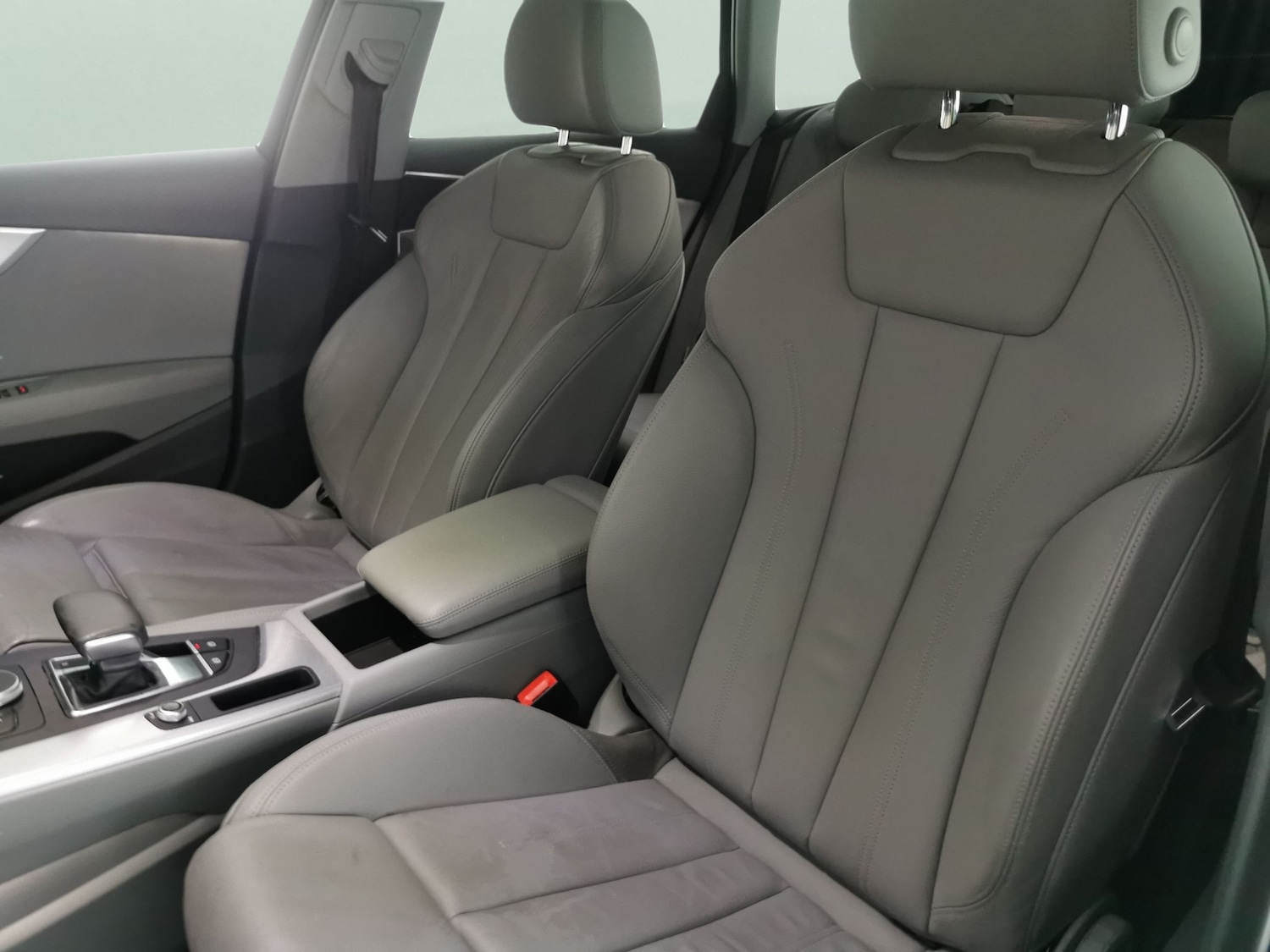 Used Audi A4 Avant 2019 for sale - 76803929: Photo 5