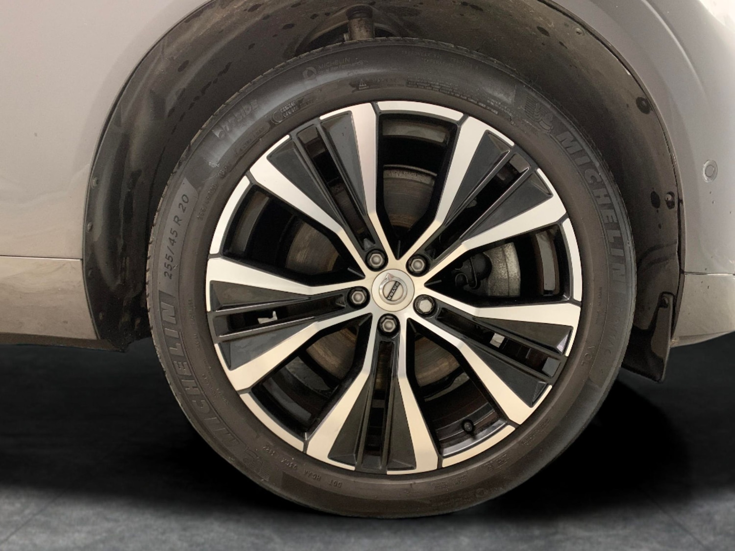 Used Volvo XC60 2023 for sale - 77076064: Photo 22