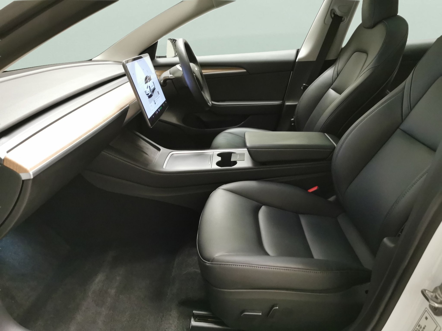 Used Tesla Model 3 2022 for sale - 76696845: Photo 4