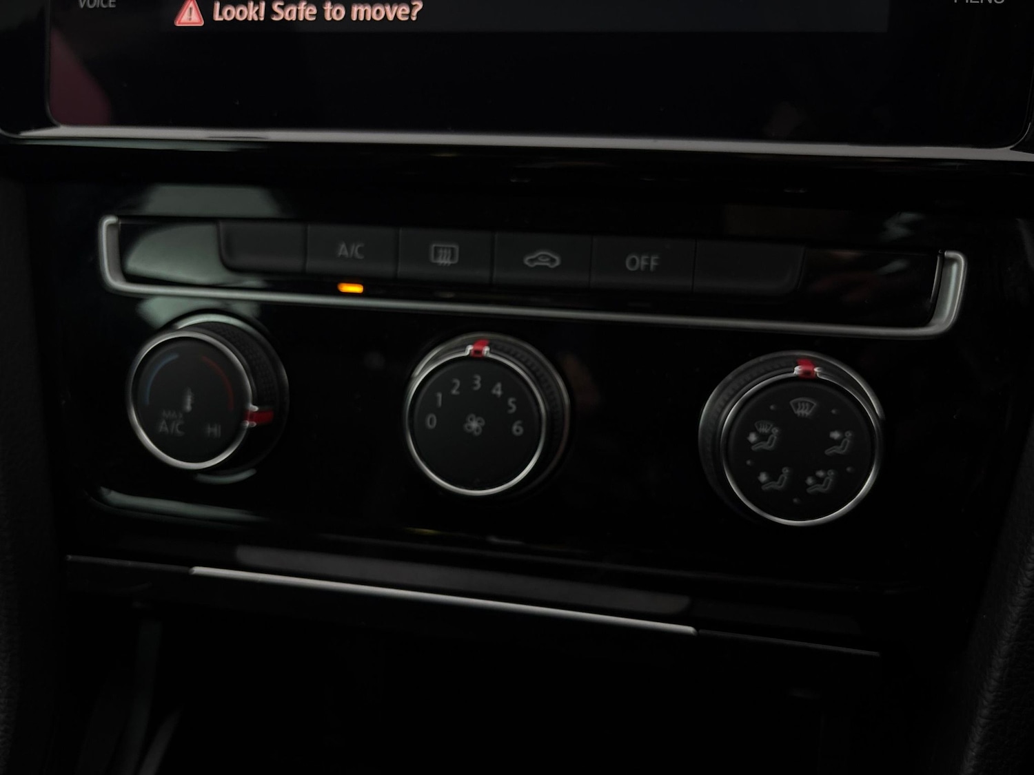 Used Volkswagen Golf 2017 for sale - 76505395: Photo 17