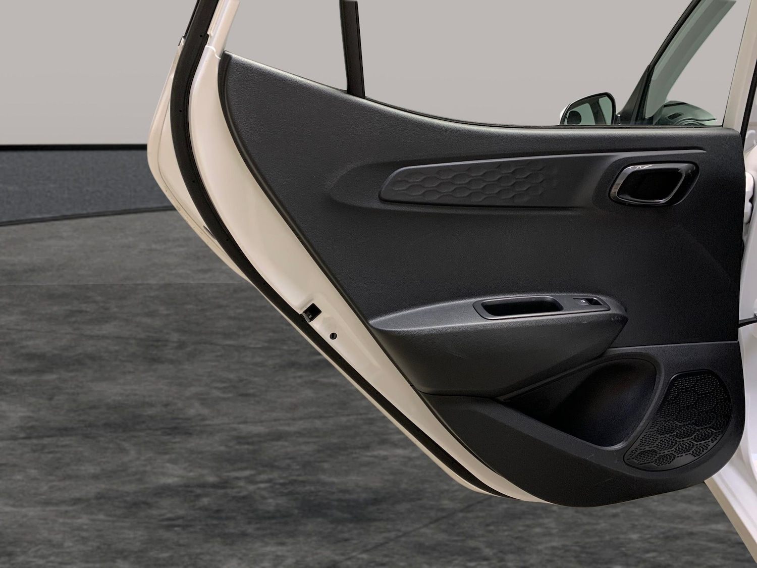 Used Hyundai i10 2022 for sale - 76077626: Photo 33