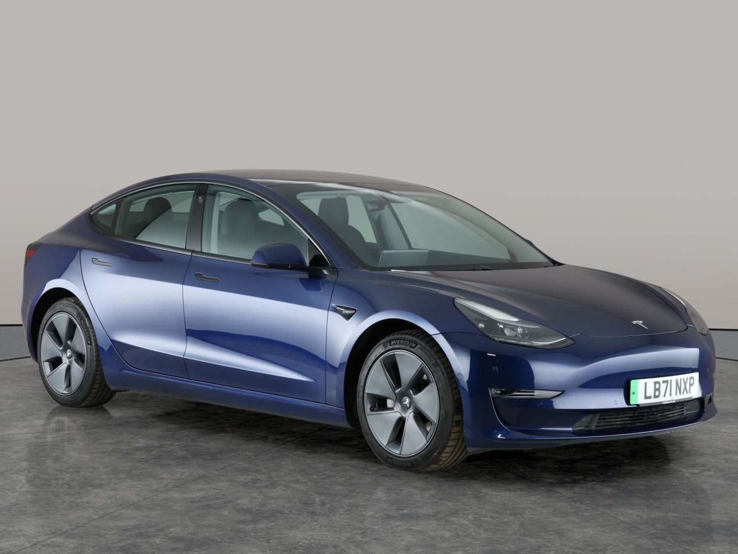 Used Tesla Model 3 2021 for sale - 76322786: Photo 13