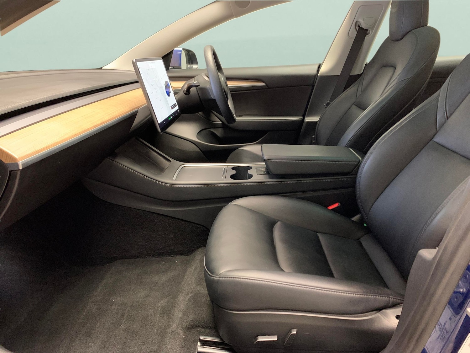 Used Tesla Model 3 2021 for sale - 76322786: Photo 6