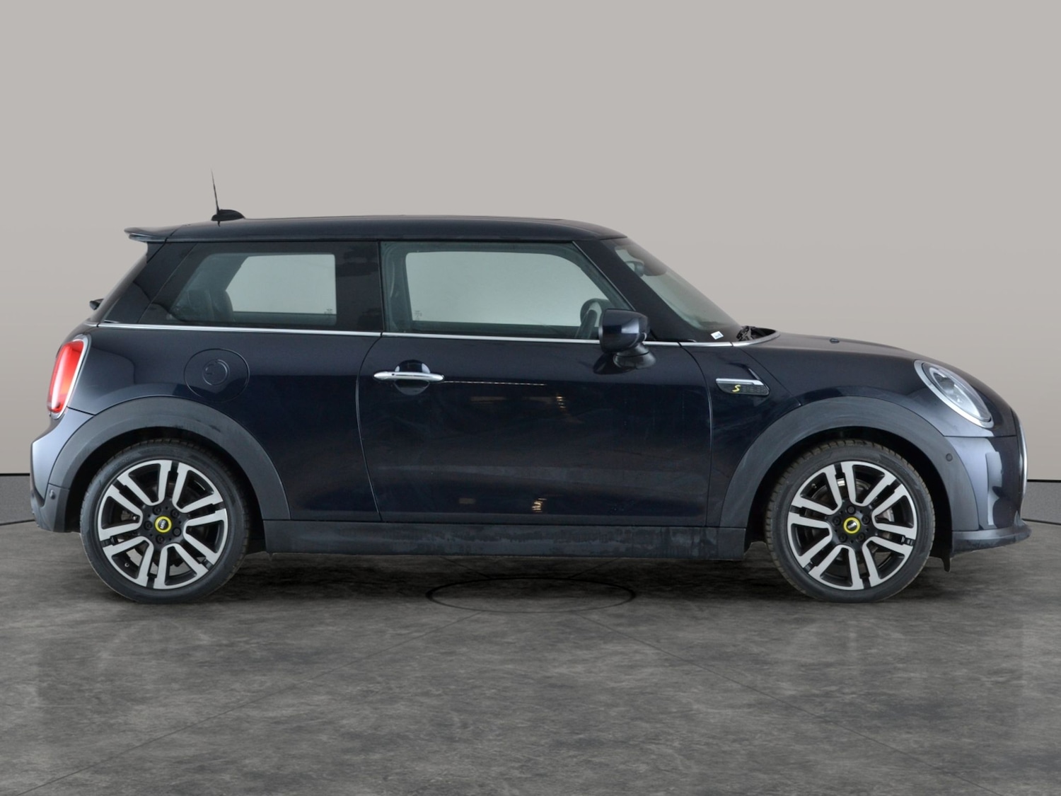 Used MINI Hatch 2022 for sale - 77034121: Photo 12