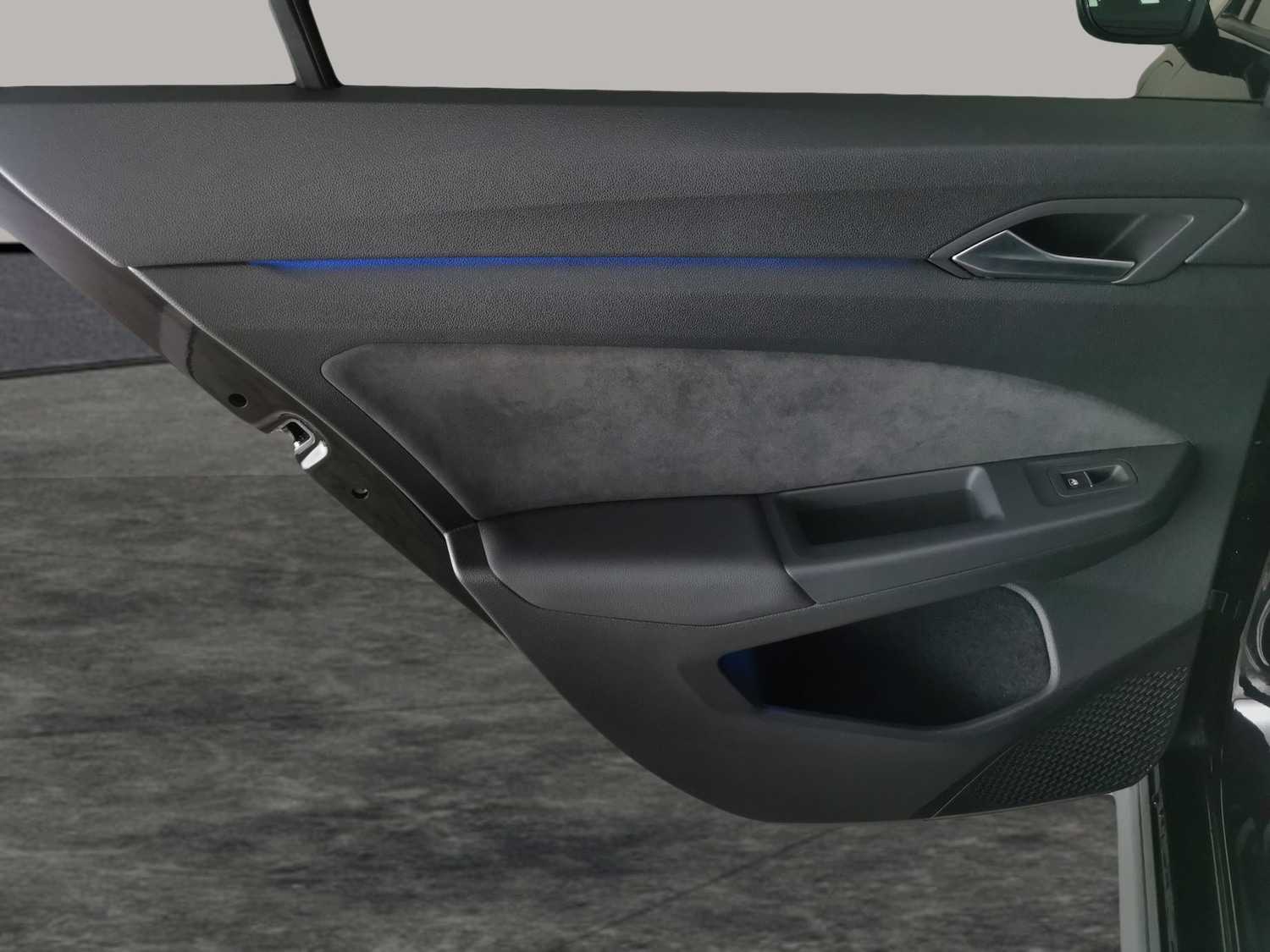 Used Volkswagen Golf 2023 for sale - 76856841: Photo 28