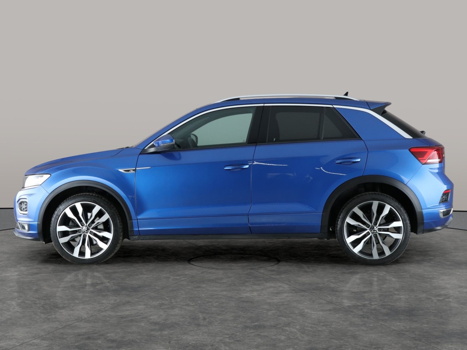 Used Volkswagen T-Roc 2021 for sale - 76696838: Photo 13