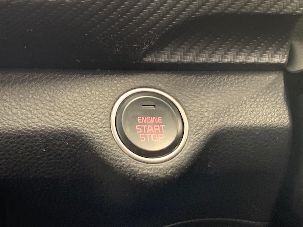 Used Kia Stonic 2021 for sale - 76222296: Photo 19