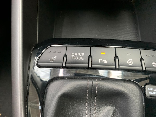 Used Kia Stonic 2021 for sale - 76222296: Photo 24
