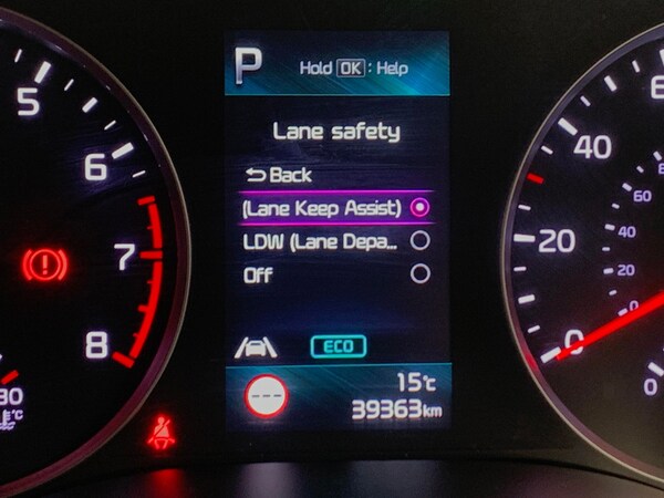 Used Kia Stonic 2021 for sale - 76222296: Photo 28