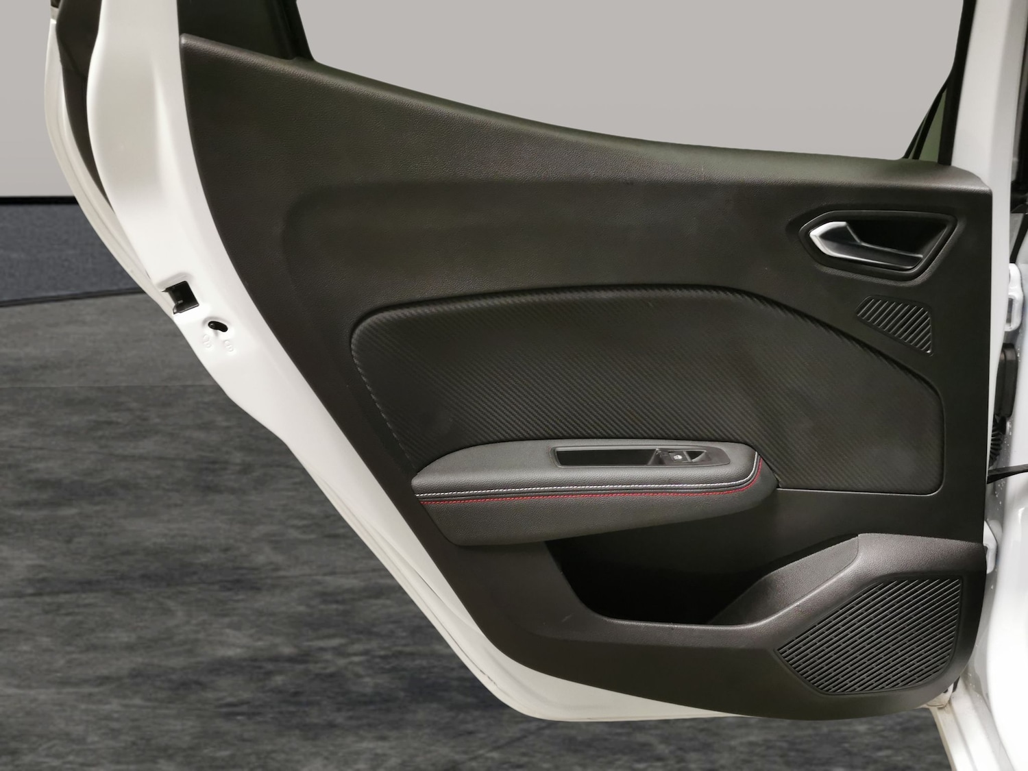 Used Renault Clio 2023 for sale - 77219121: Photo 25