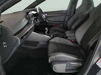 Used Volkswagen Golf 2022 for sale - 76856843: Photo