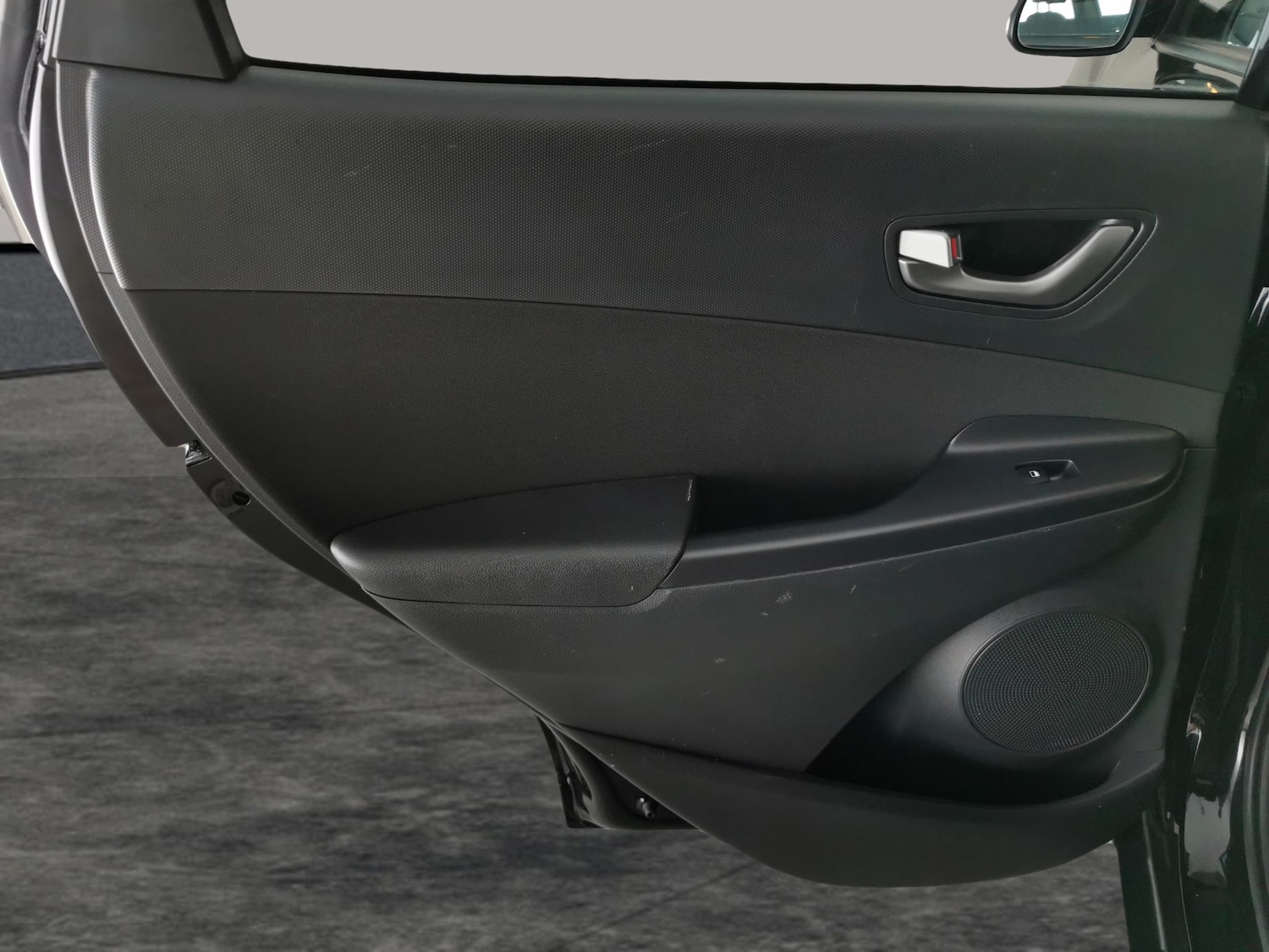 Used Hyundai KONA 2018 for sale - 76636256: Photo 28