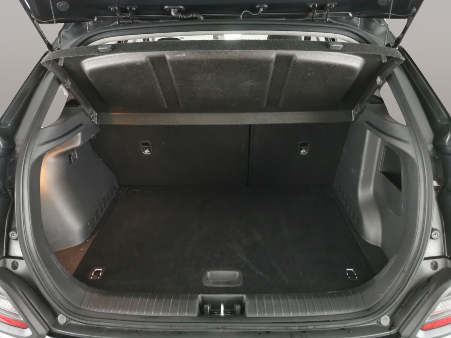 Used Hyundai KONA 2018 for sale - 76636256: Photo 33