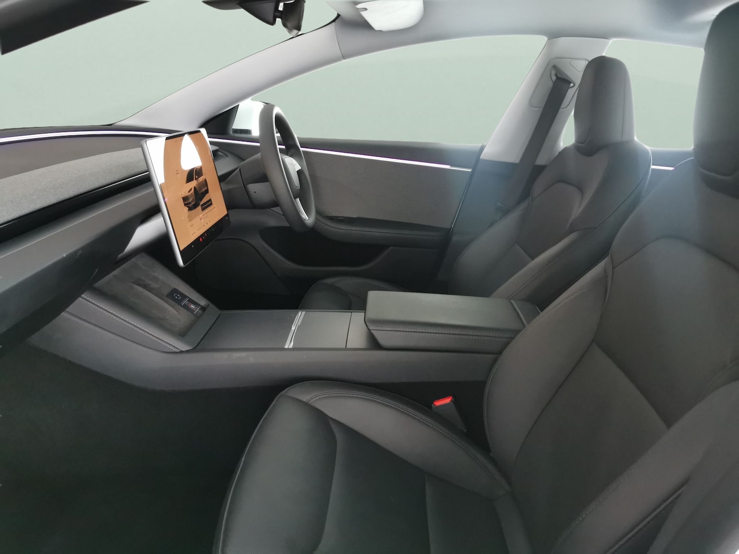 Used Tesla Model 3 2024 for sale - 77136722: Photo 4