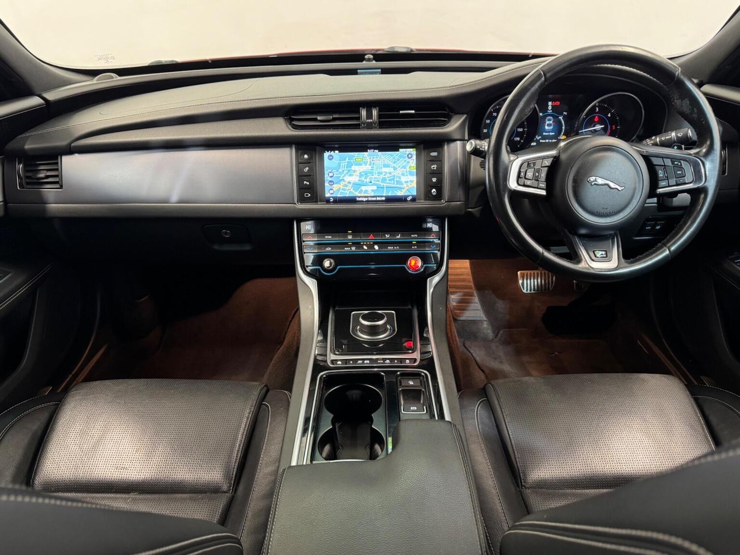 Used Jaguar XF 2016 for sale - 77796903: Photo 11