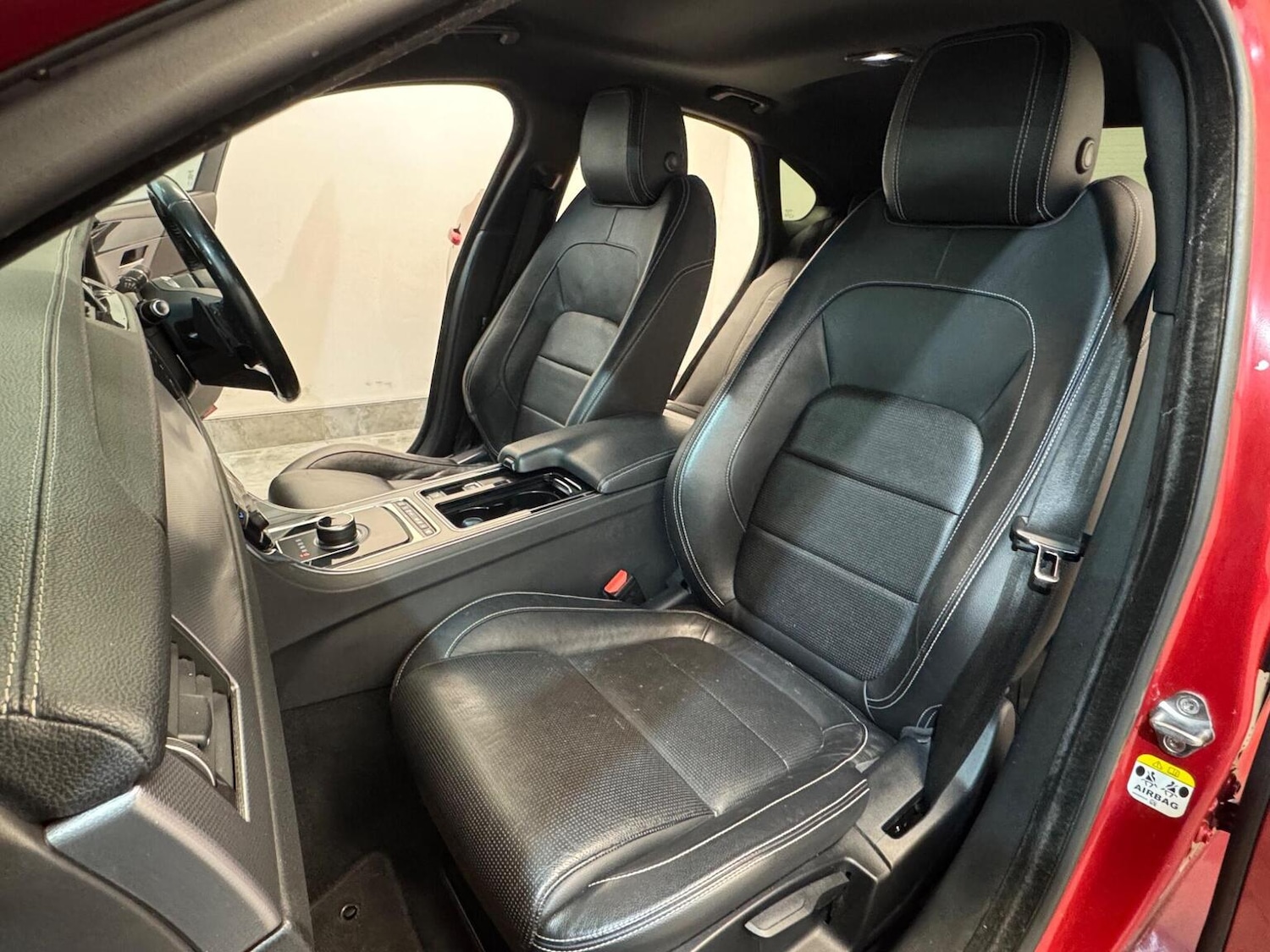 Used Jaguar XF 2016 for sale - 77796903: Photo 45