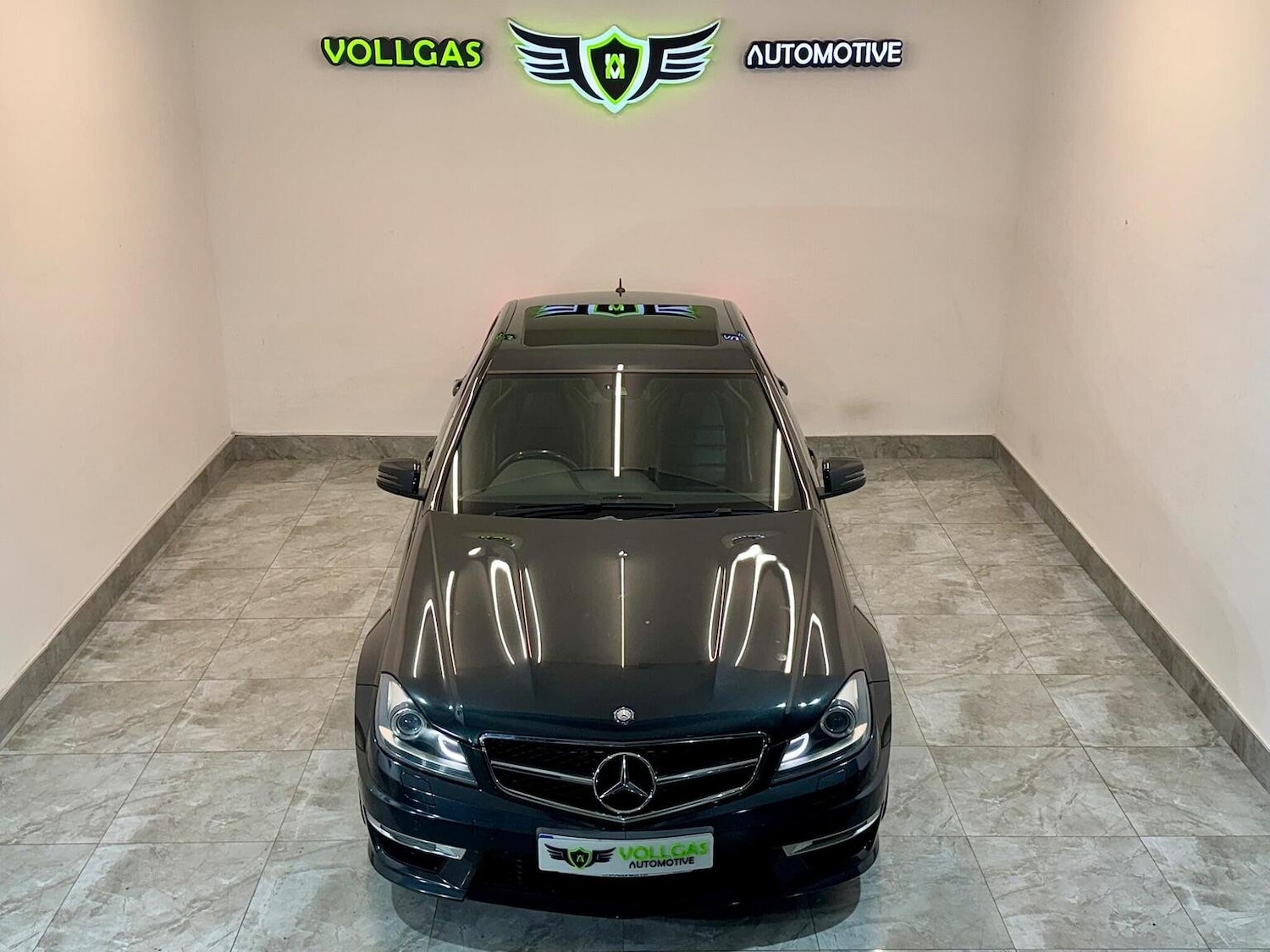 Used Mercedes-Benz C Class 2013 for sale - 77063503: Photo 2