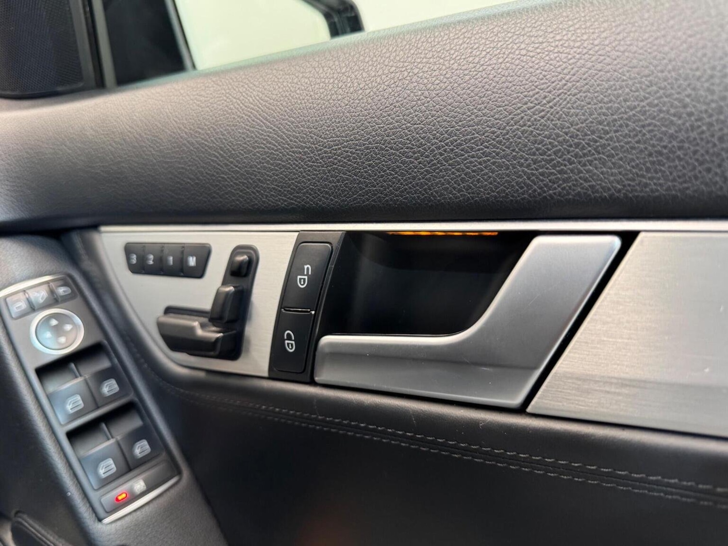 Used Mercedes-Benz C Class 2013 for sale - 77063503: Photo 28