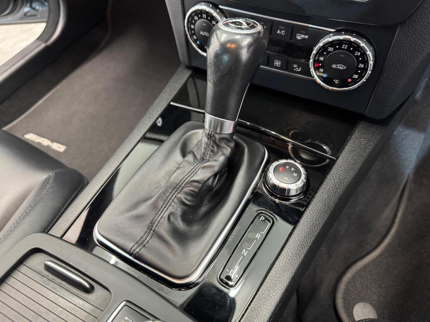 Used Mercedes-Benz C Class 2013 for sale - 77063503: Photo 43