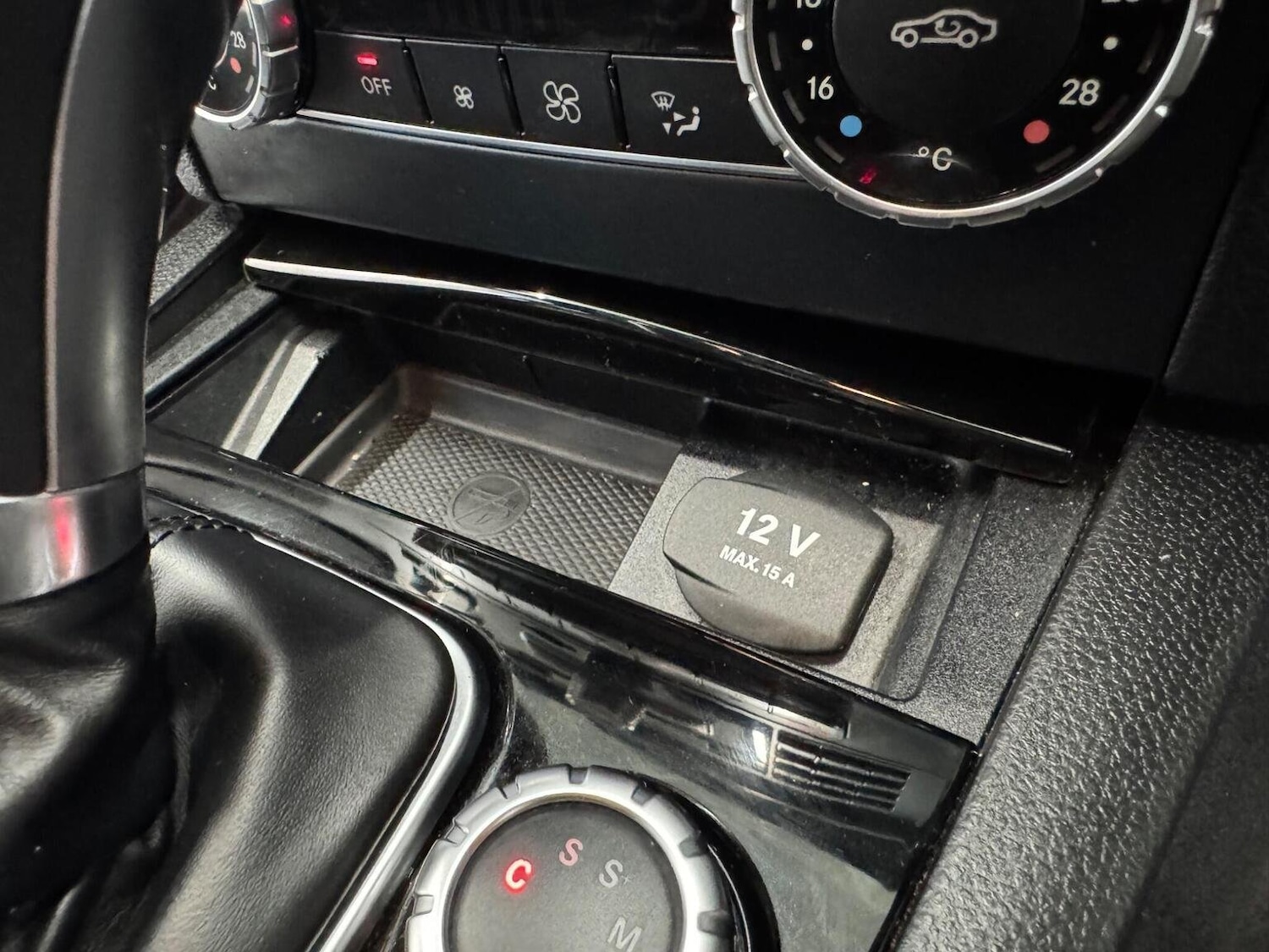 Used Mercedes-Benz C Class 2013 for sale - 77063503: Photo 45