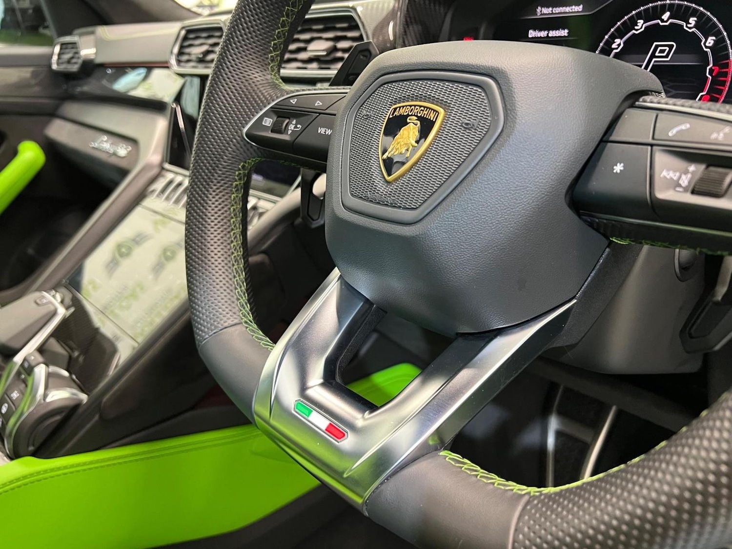 Used Lamborghini Urus 2022 for sale - 77063498: Photo 26