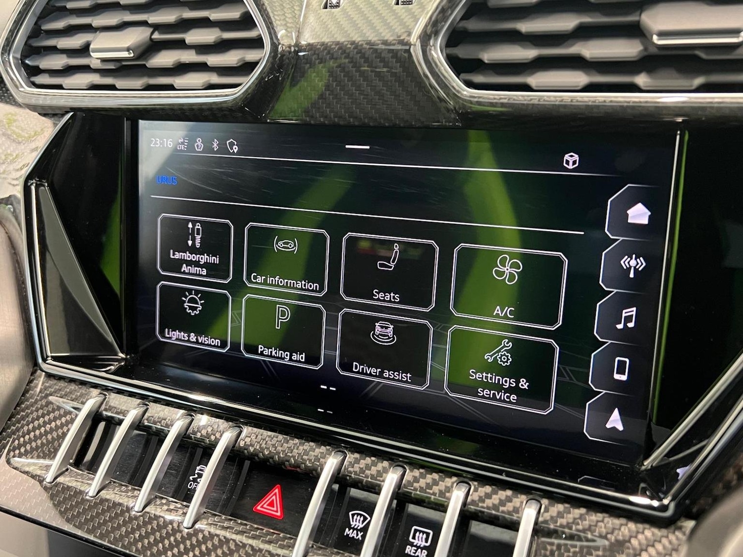 Used Lamborghini Urus 2022 for sale - 77063498: Photo 43