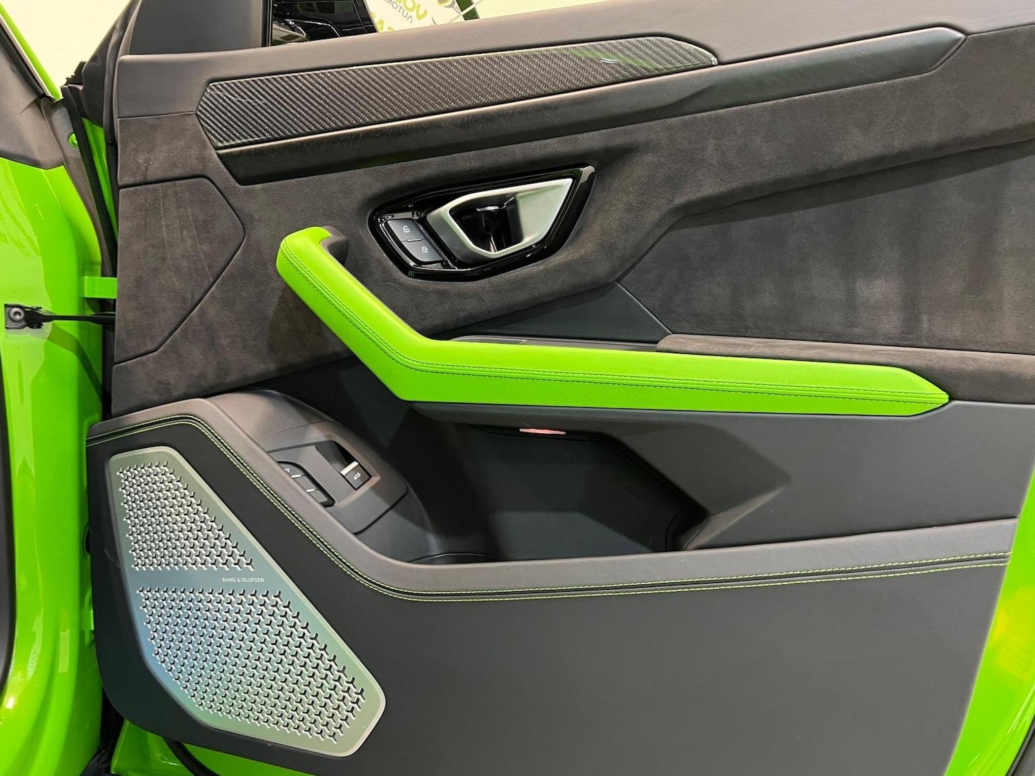 Used Lamborghini Urus 2022 for sale - 77063498: Photo 53