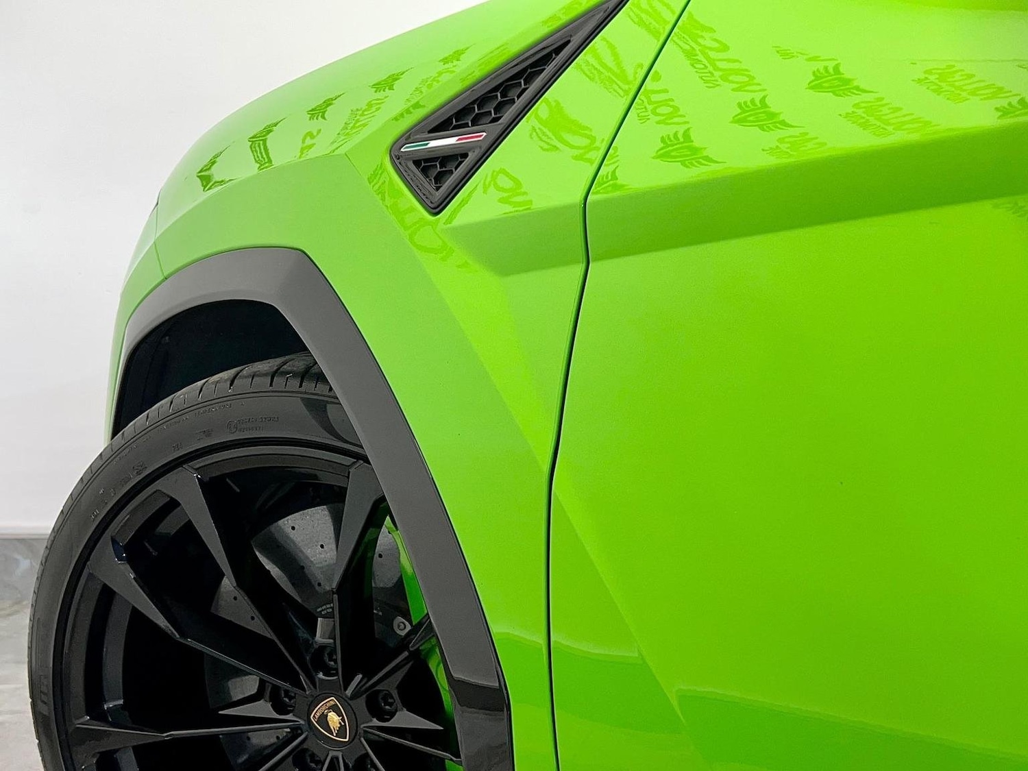 Used Lamborghini Urus 2022 for sale - 77063498: Photo 75