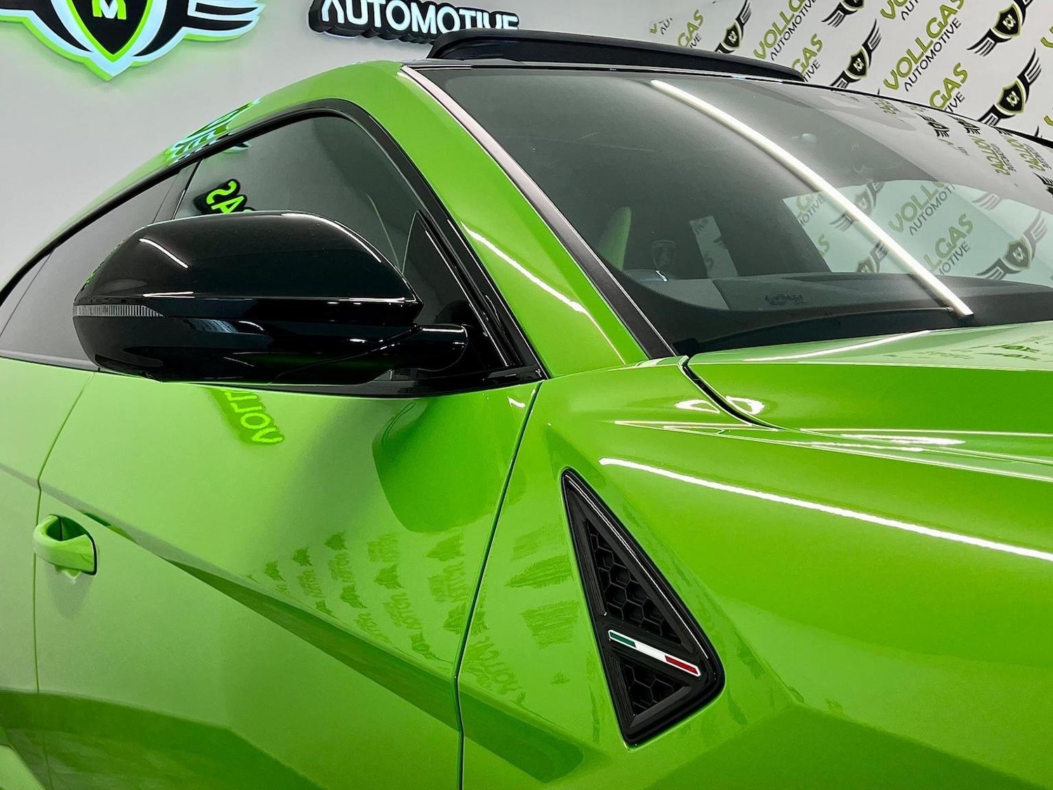 Used Lamborghini Urus 2022 for sale - 77063498: Photo 90