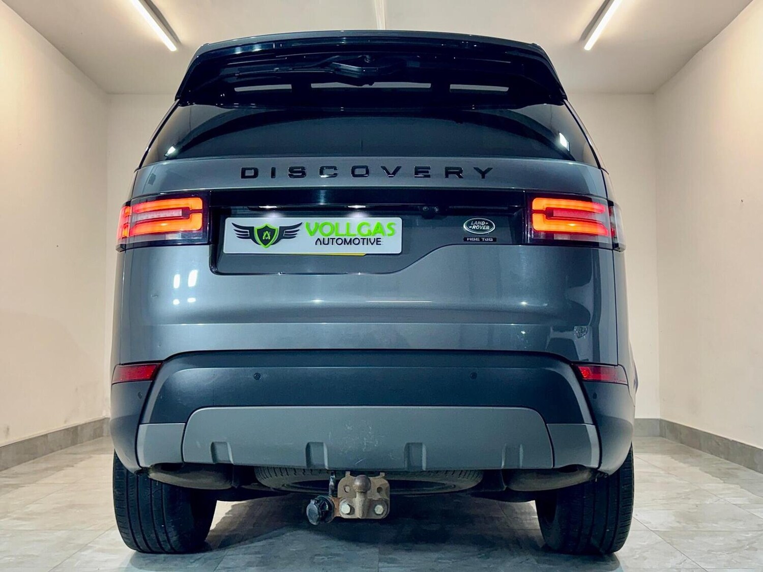 Used Land Rover Discovery 2017 for sale - 77915705: Photo 17