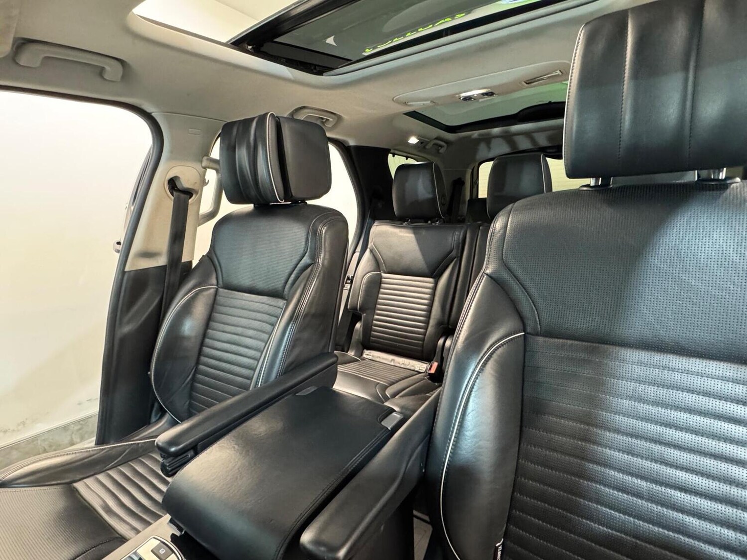 Used Land Rover Discovery 2017 for sale - 77915705: Photo 20