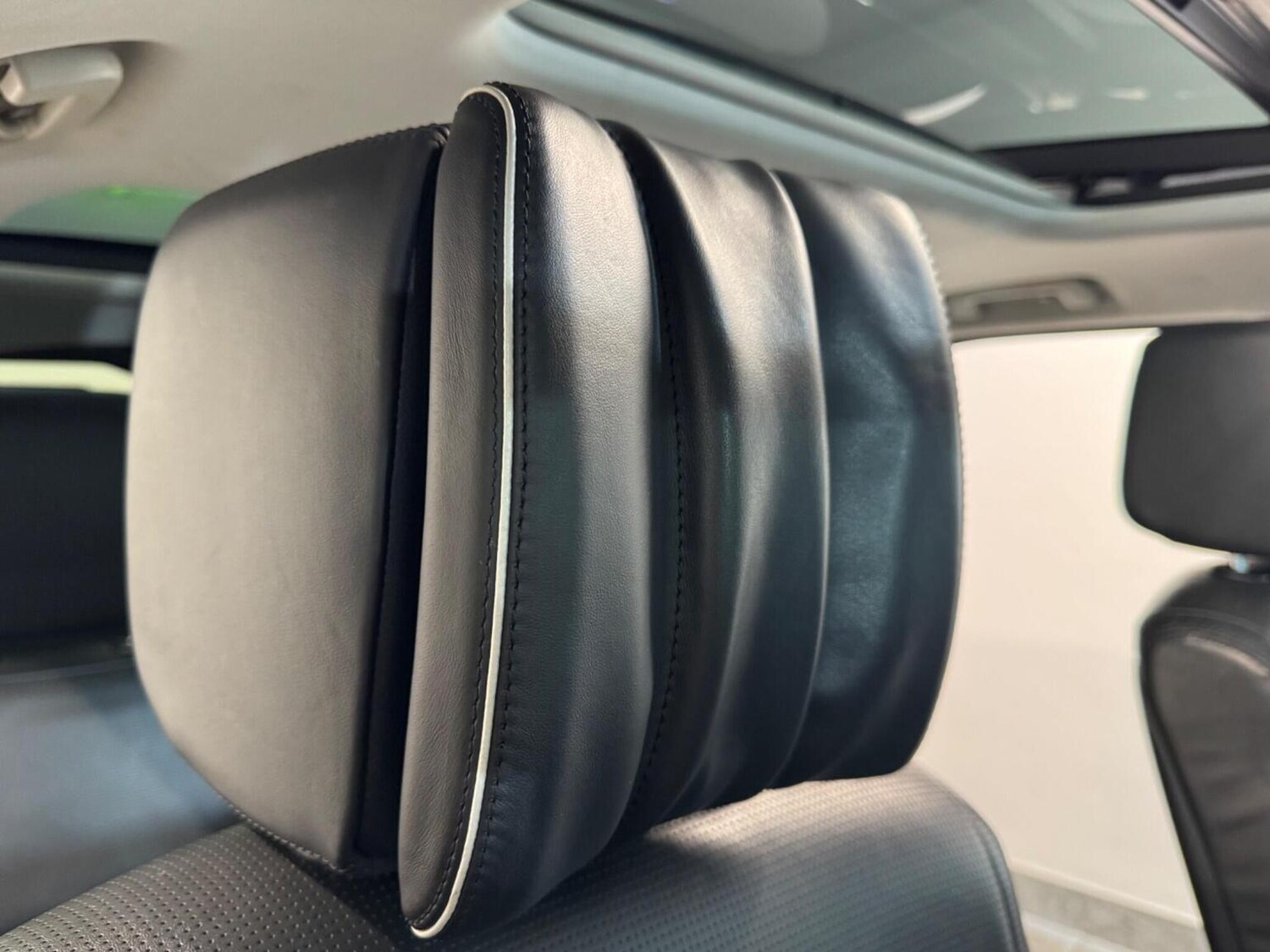 Used Land Rover Discovery 2017 for sale - 77915705: Photo 22