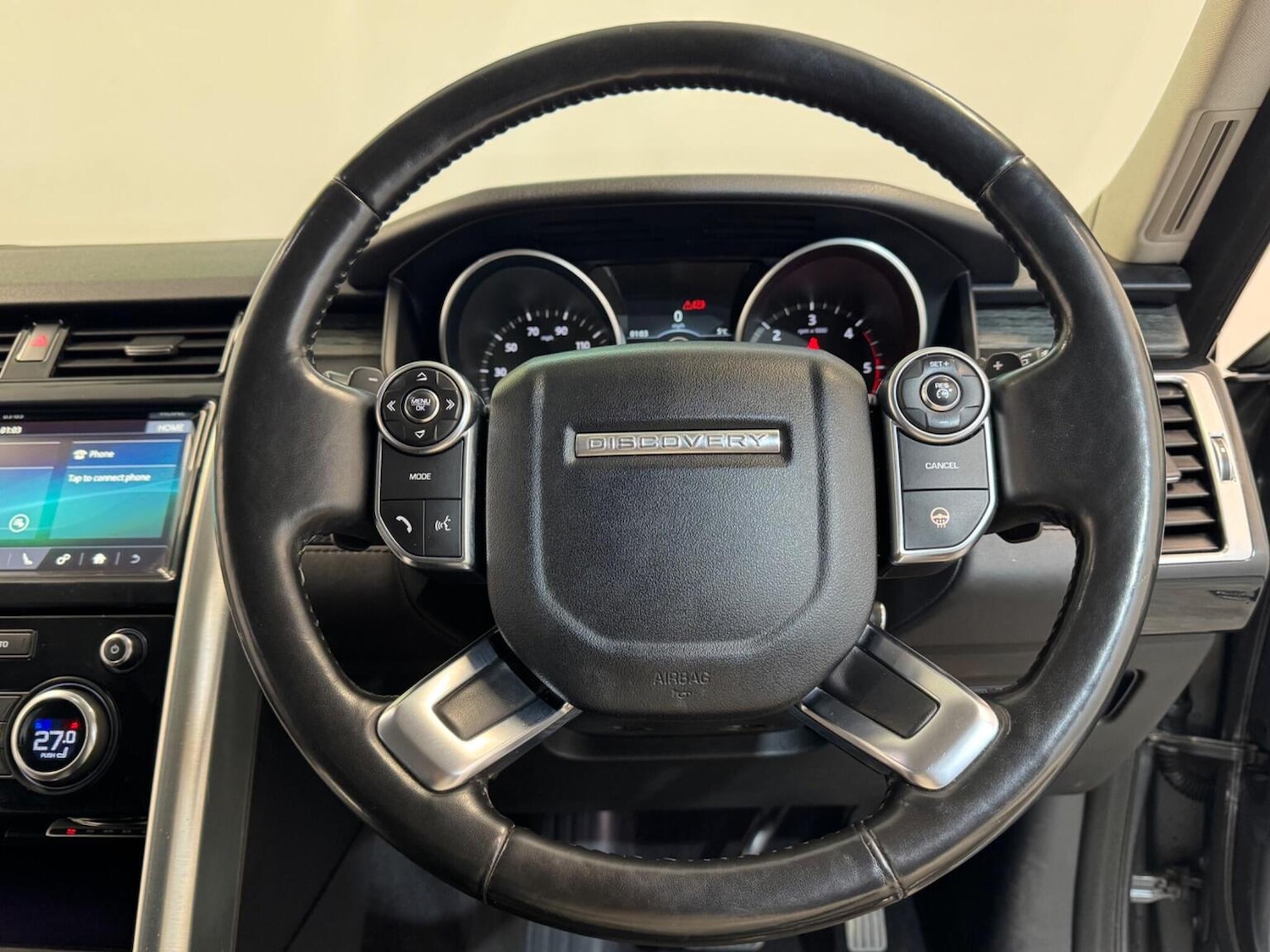 Used Land Rover Discovery 2017 for sale - 77915705: Photo 25