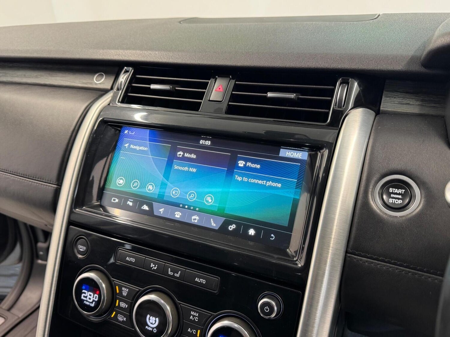 Used Land Rover Discovery 2017 for sale - 77915705: Photo 35