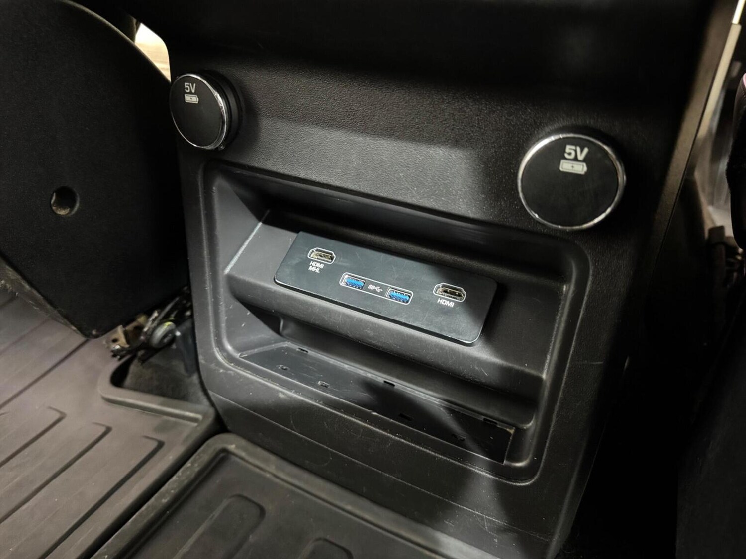 Used Land Rover Discovery 2017 for sale - 77915705: Photo 70