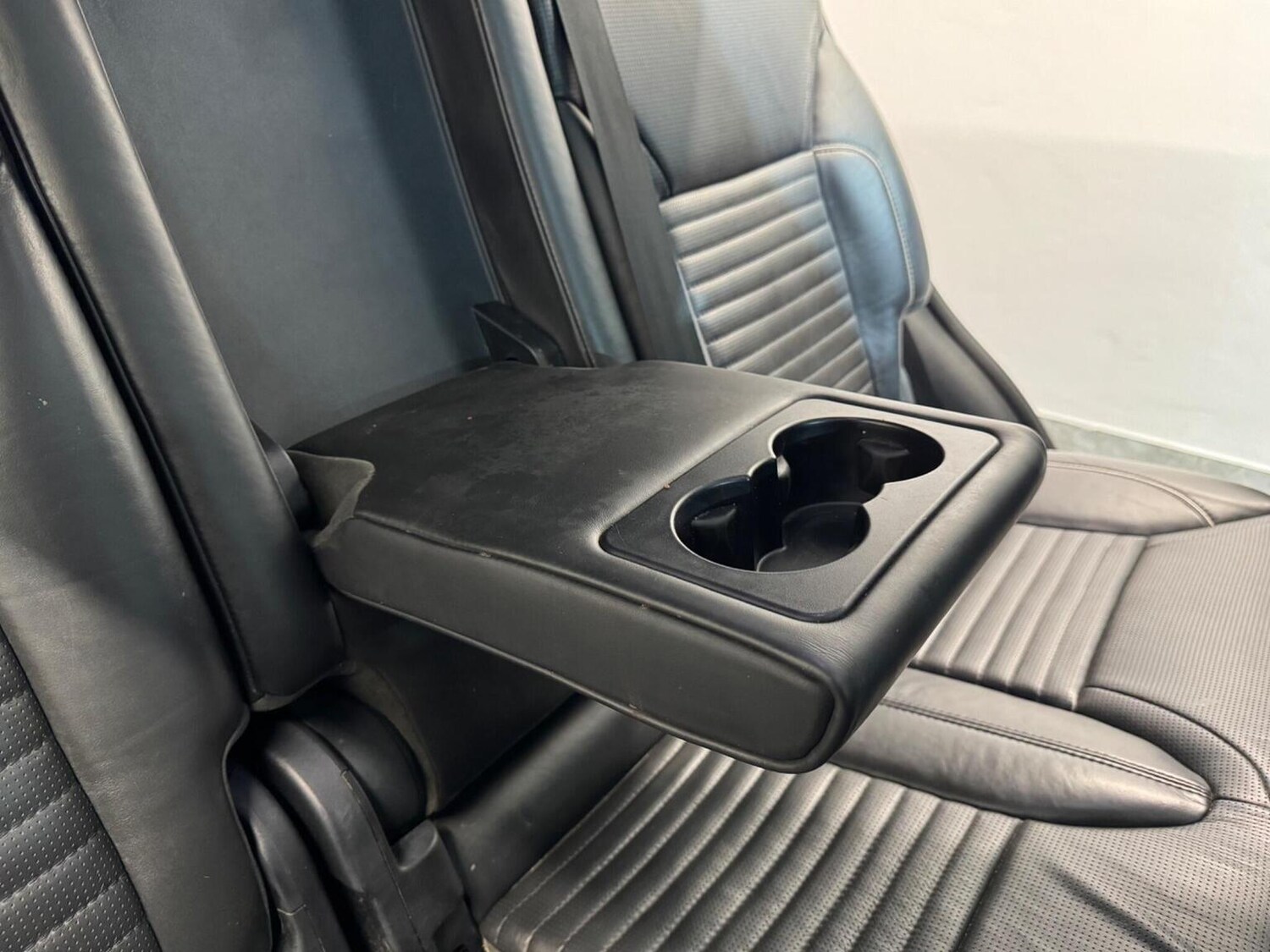 Used Land Rover Discovery 2017 for sale - 77915705: Photo 72