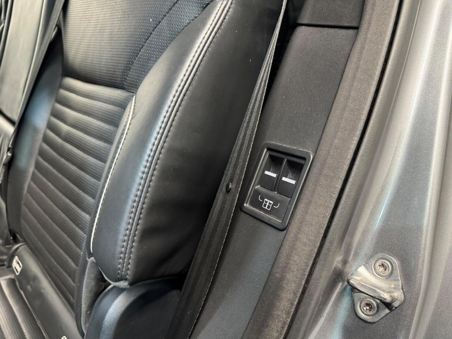 Used Land Rover Discovery 2017 for sale - 77915705: Photo 74