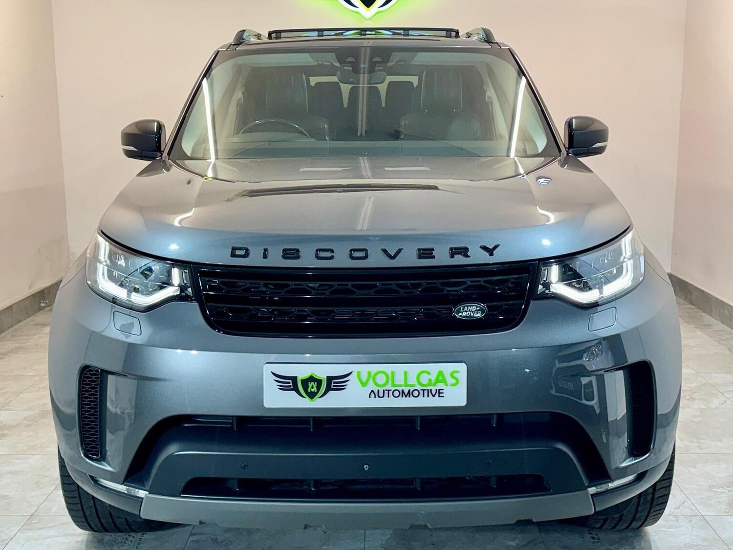 Used Land Rover Discovery 2017 for sale - 77915705: Photo 94