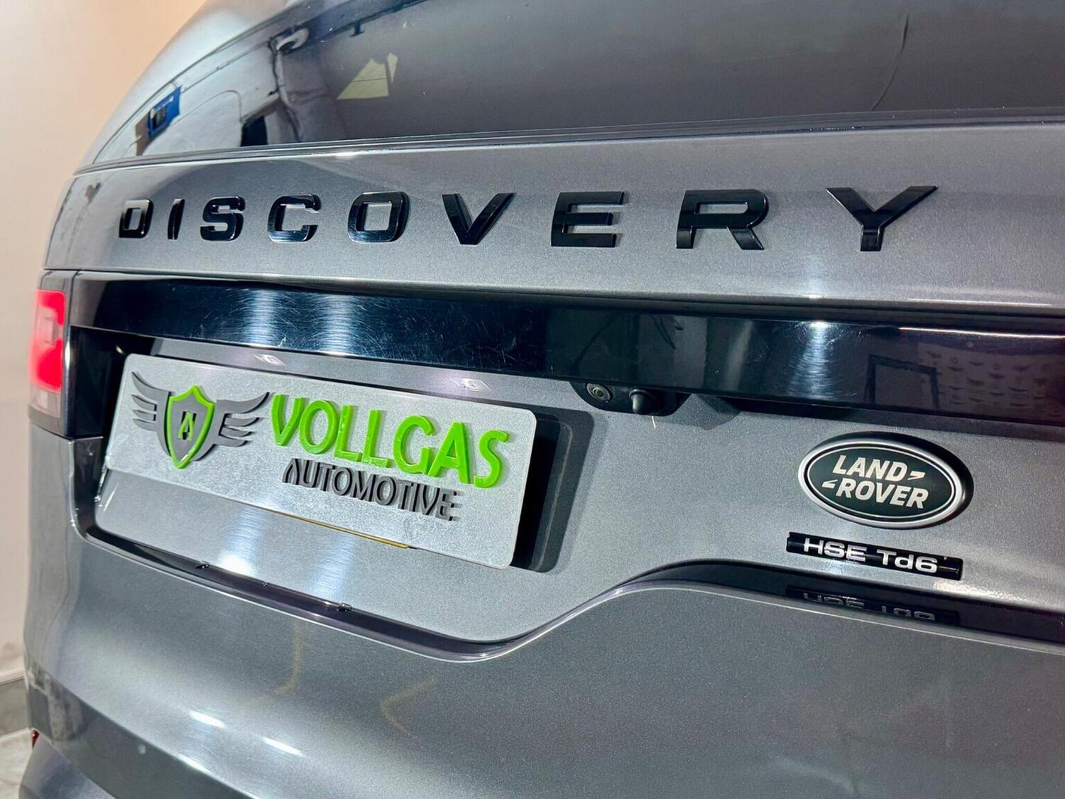 Used Land Rover Discovery 2017 for sale - 77915705: Photo 99